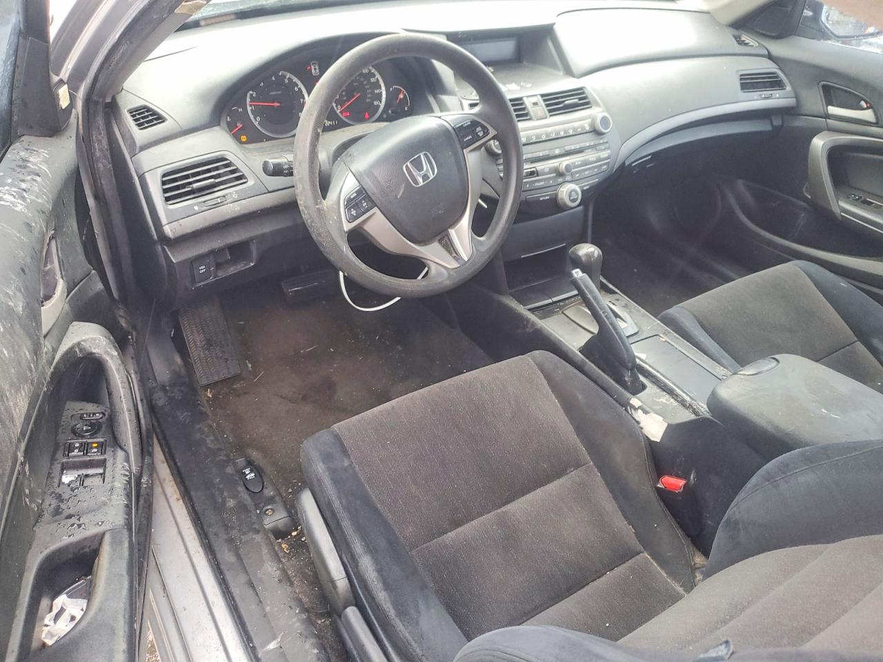 2009 HONDA ACCORD LX photo 15