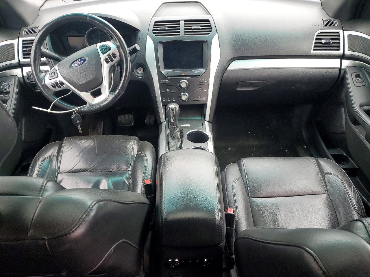 2011 FORD EXPLORER XLT photo 15