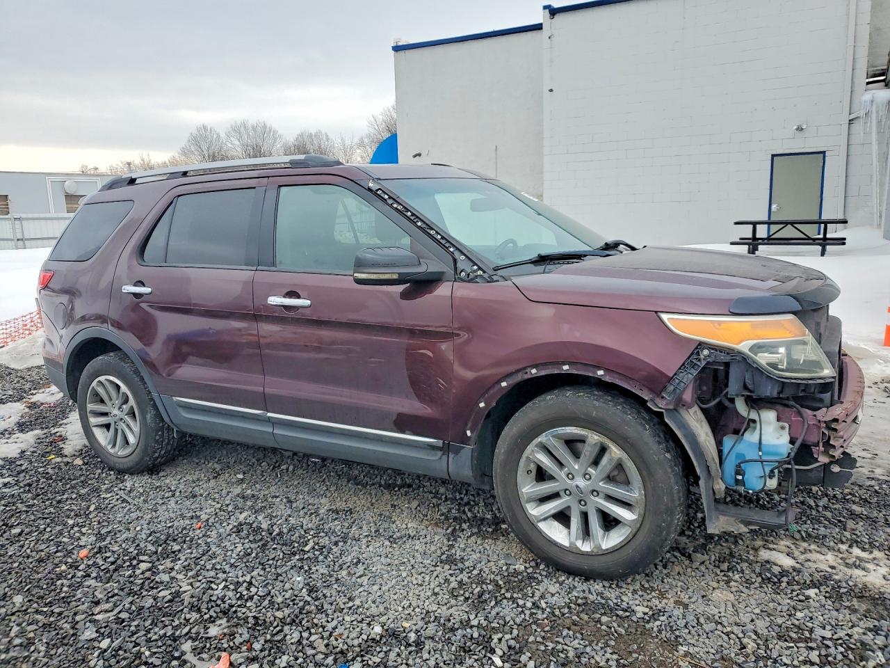 2011 FORD EXPLORER XLT photo 7