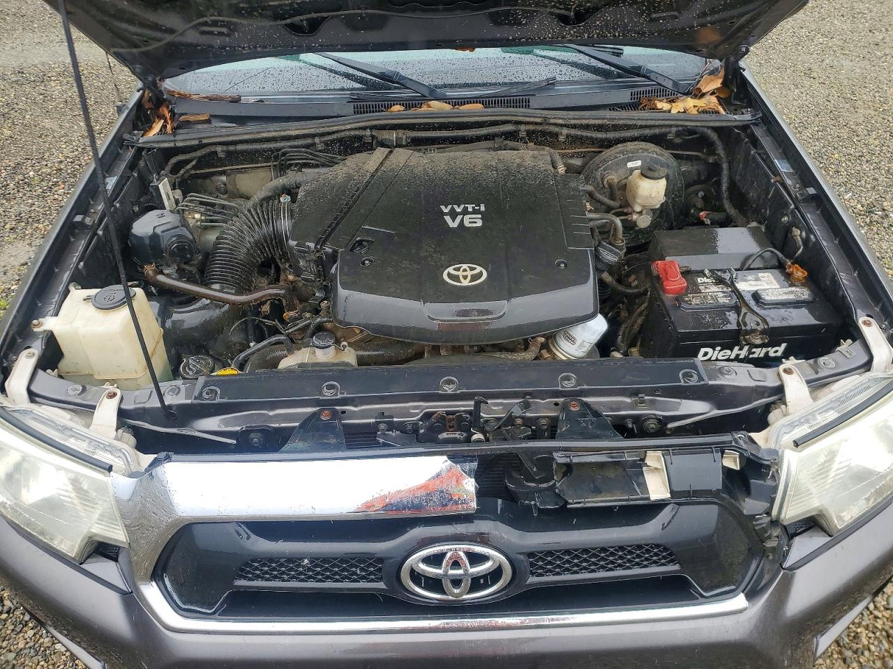2013 TOYOTA TACOMA photo 11