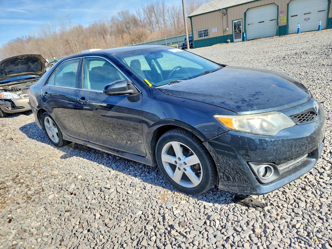 2012 TOYOTA CAMRY SE photo 10