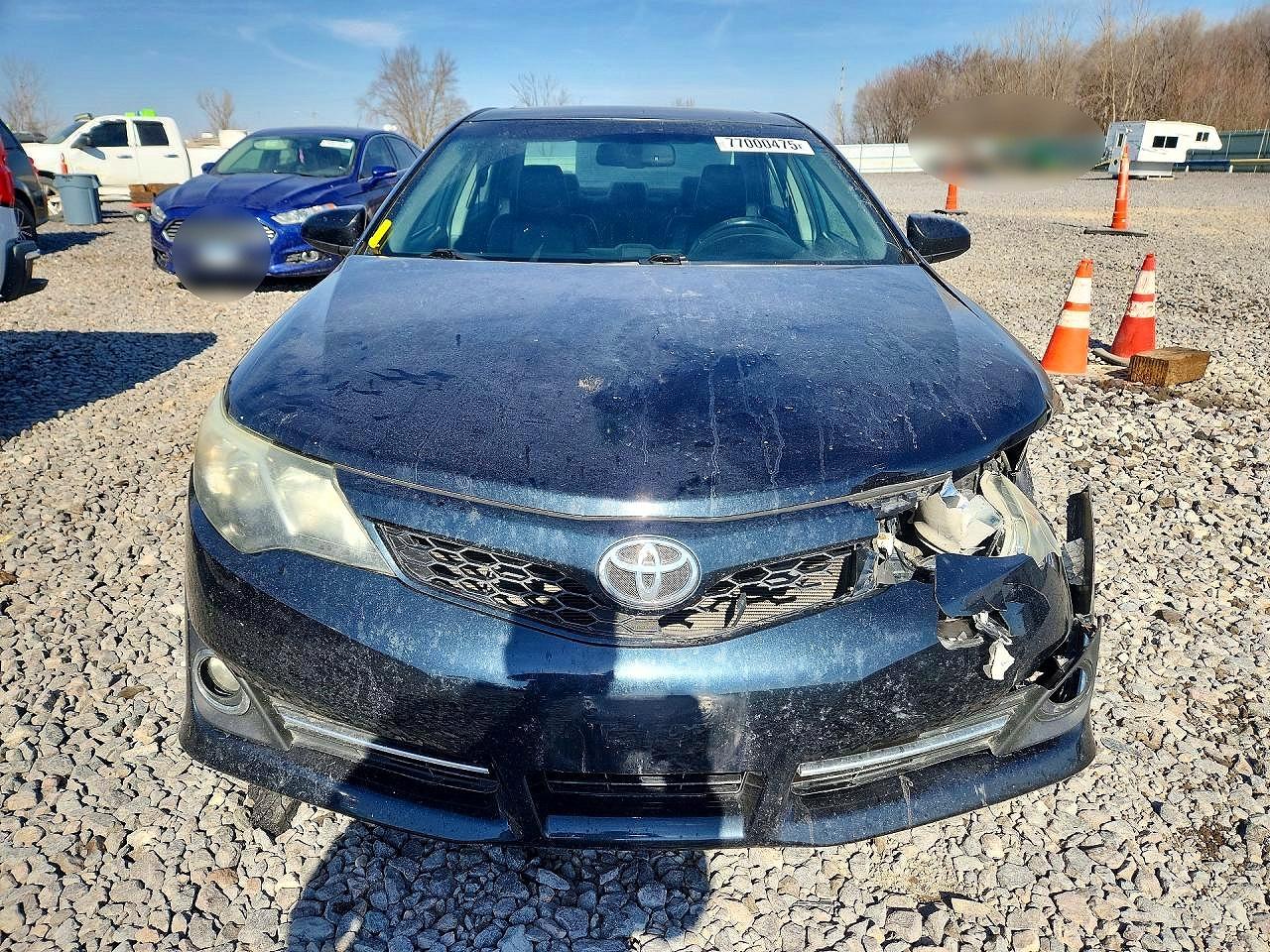 2012 TOYOTA CAMRY SE photo 13