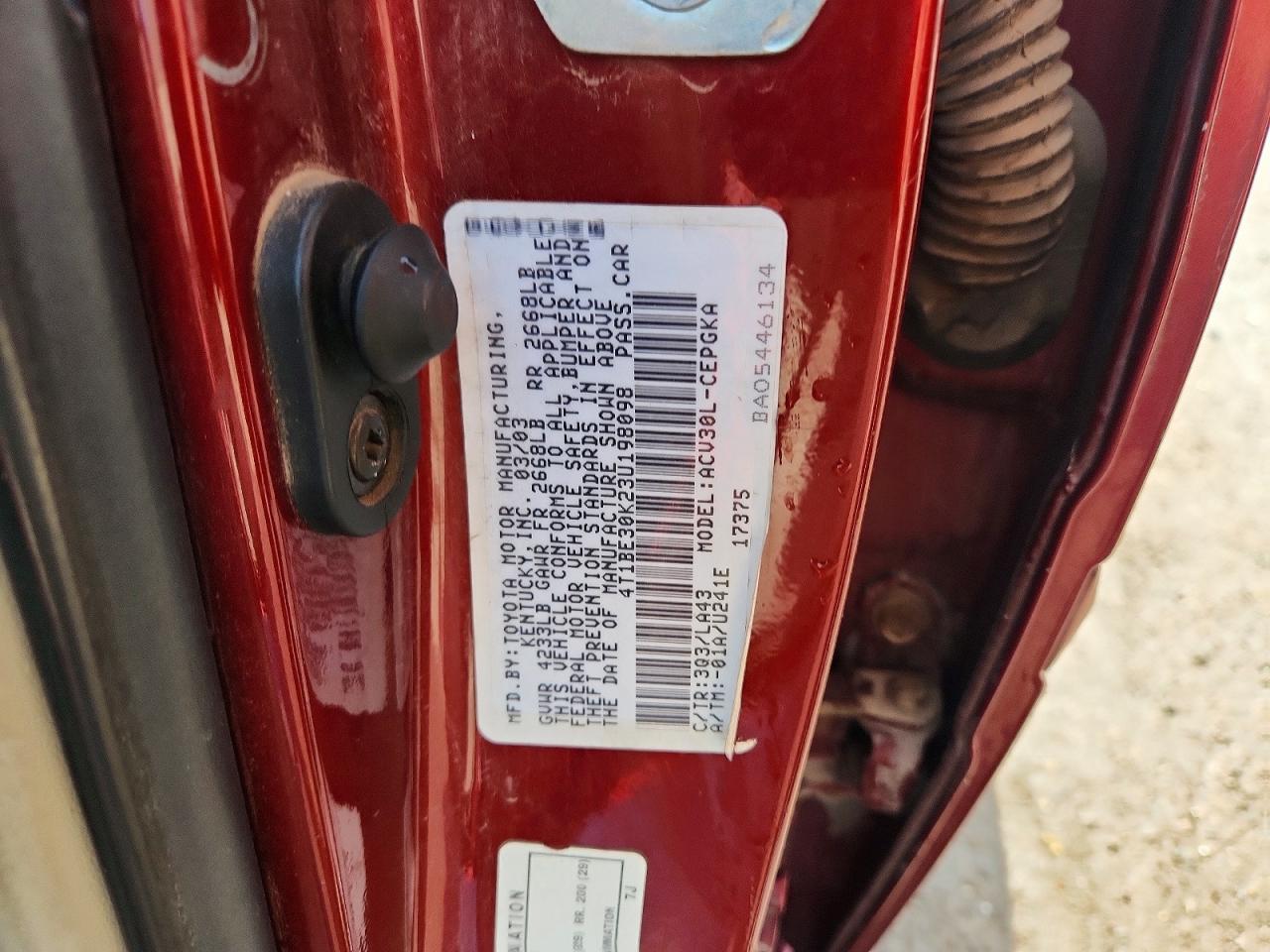 2003 TOYOTA CAMRY XLE photo 12