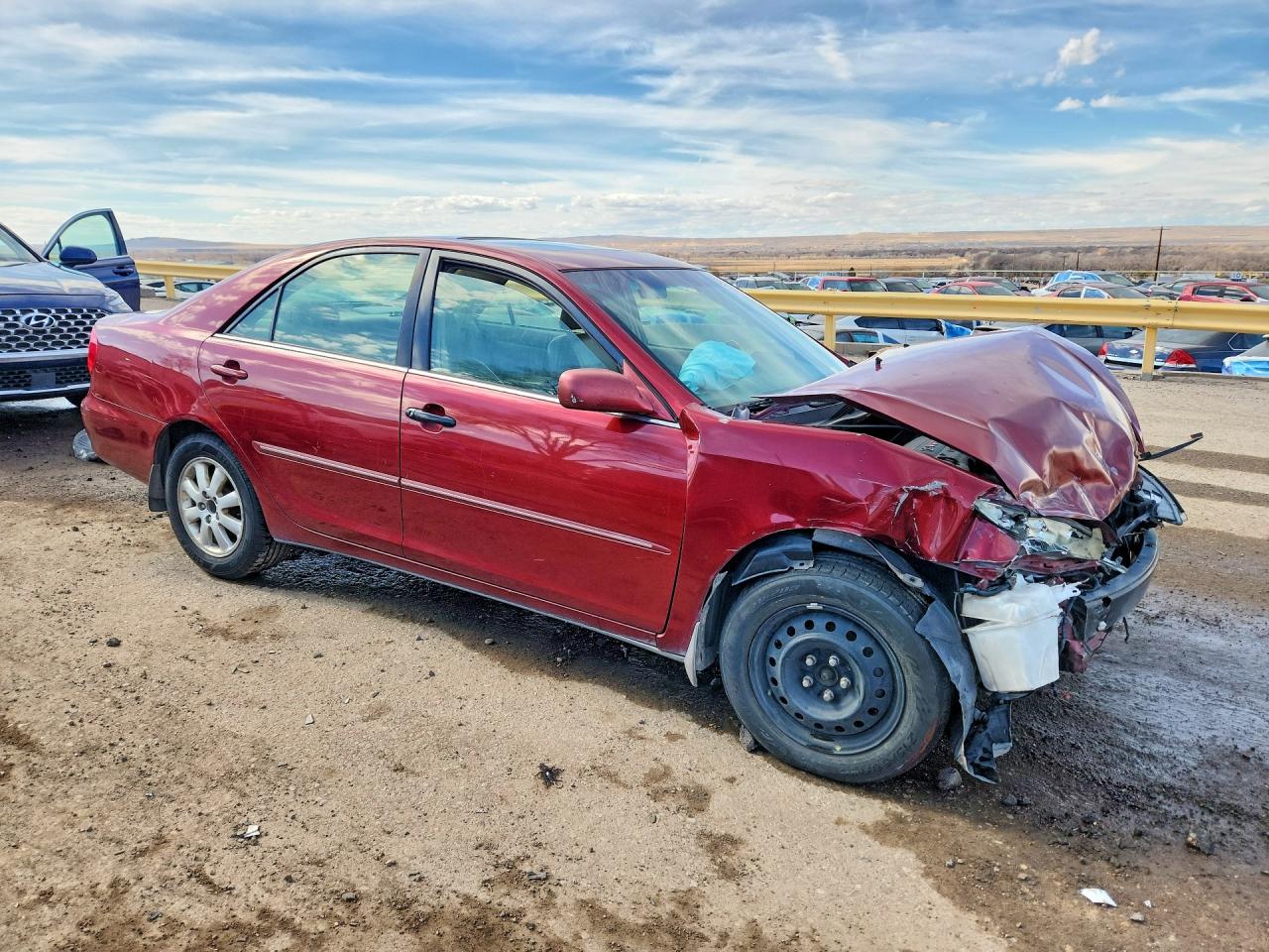2003 TOYOTA CAMRY XLE photo 4