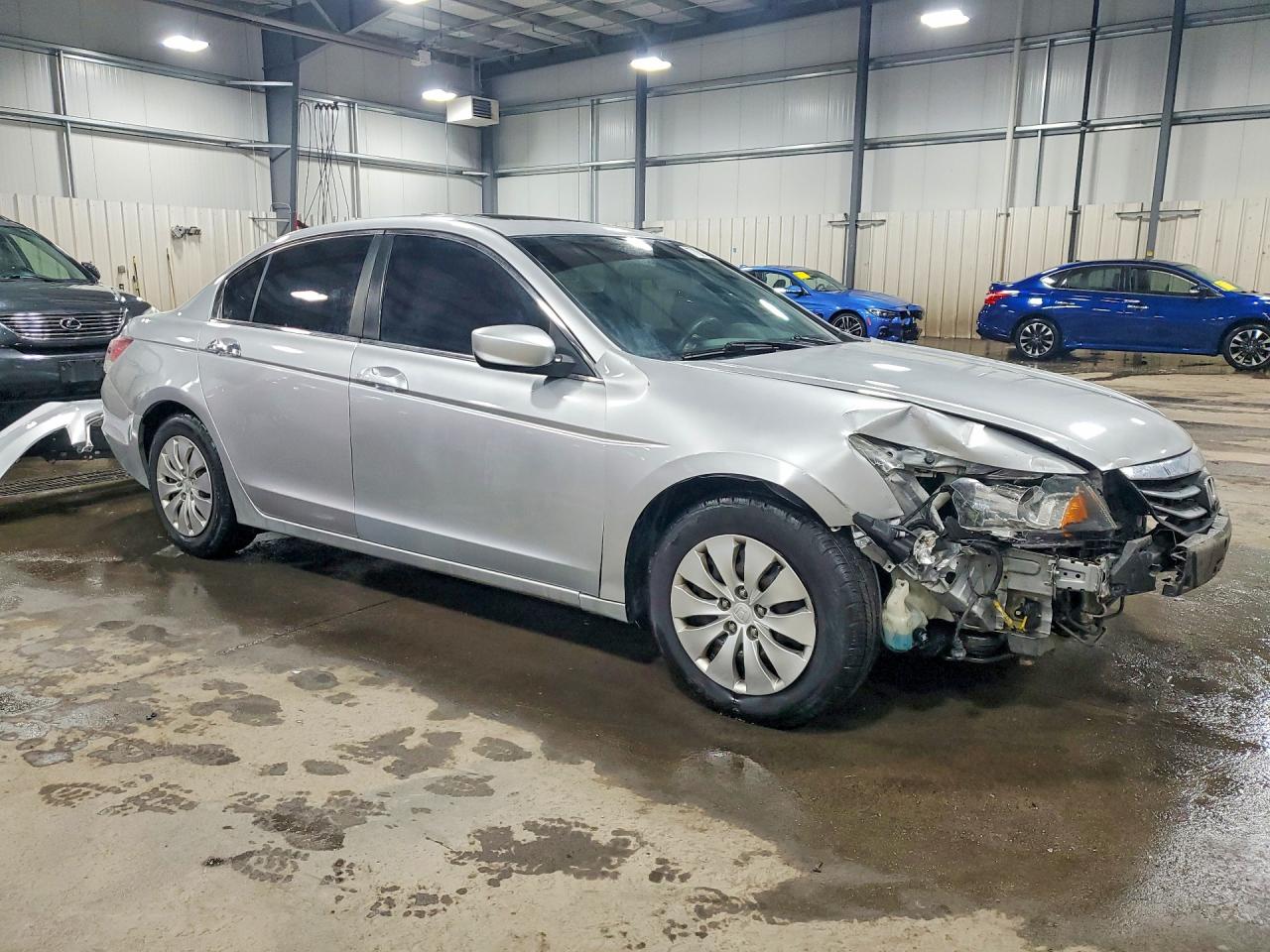 2012 HONDA ACCORD LX photo 7