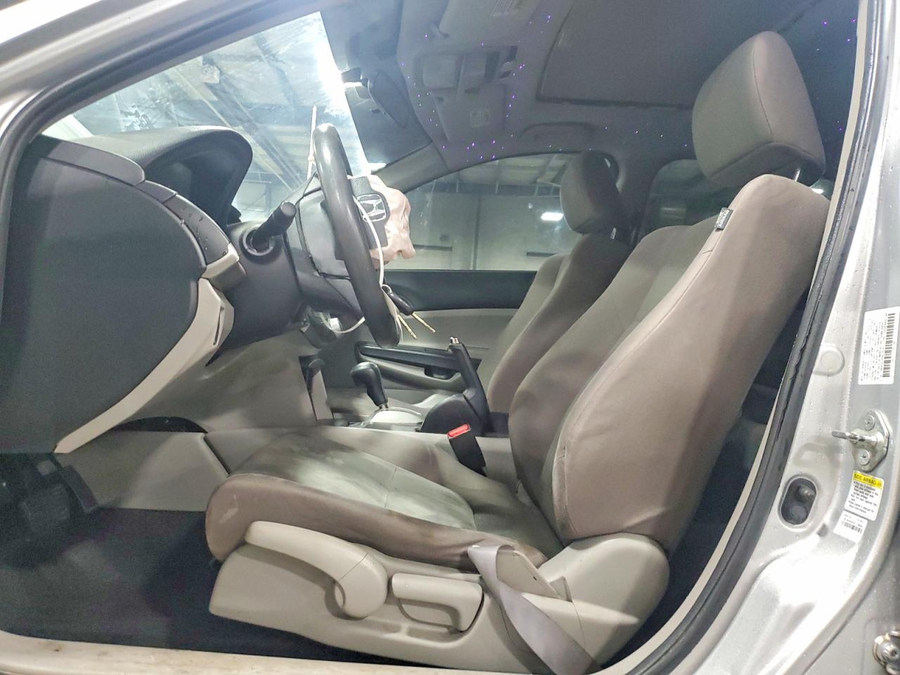 2012 HONDA ACCORD LX photo 13