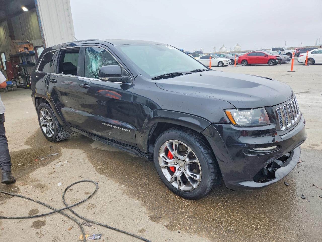 2012 JEEP GRAND CHEROKEE SRT-8 photo 4