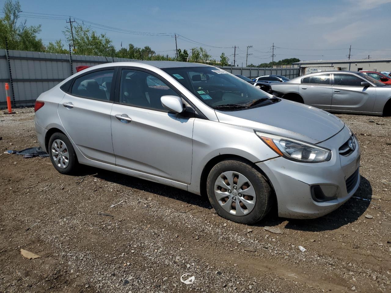 2017 HYUNDAI ACCENT SE photo 4