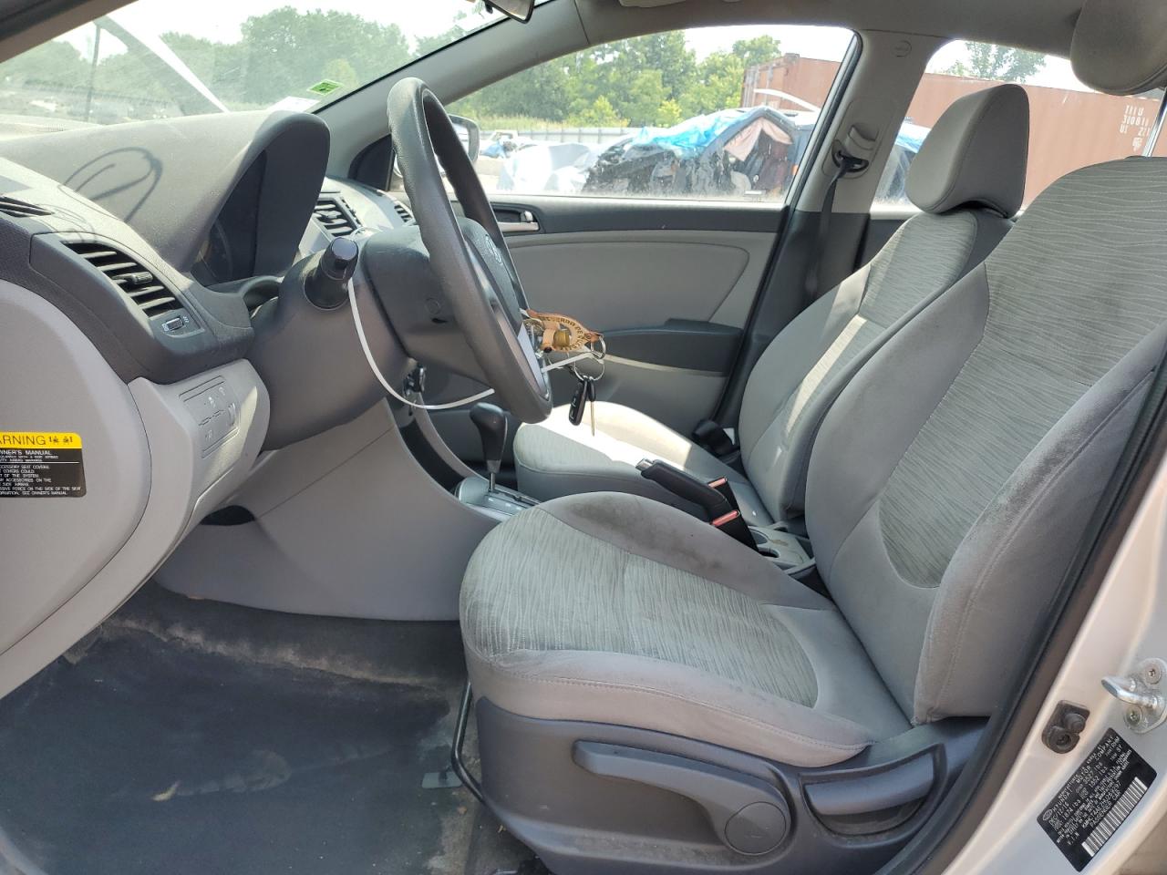 2017 HYUNDAI ACCENT SE photo 7