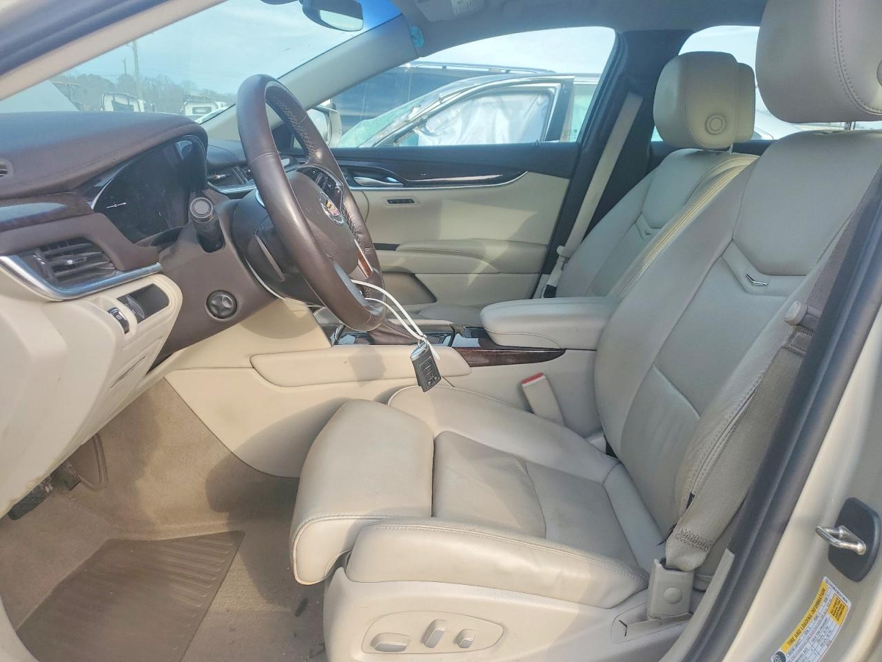 2014 CADILLAC XTS LUXURY COLLECTION photo 7