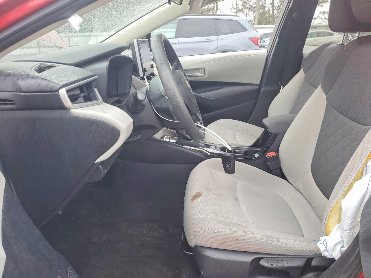 2021 TOYOTA COROLLA LE photo 19