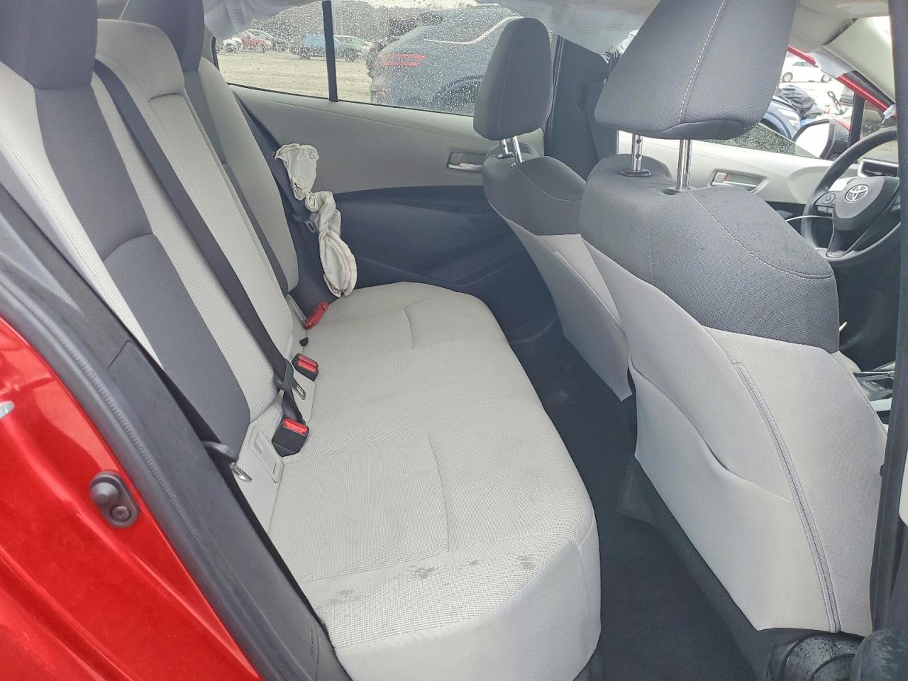 2021 TOYOTA COROLLA LE photo 28