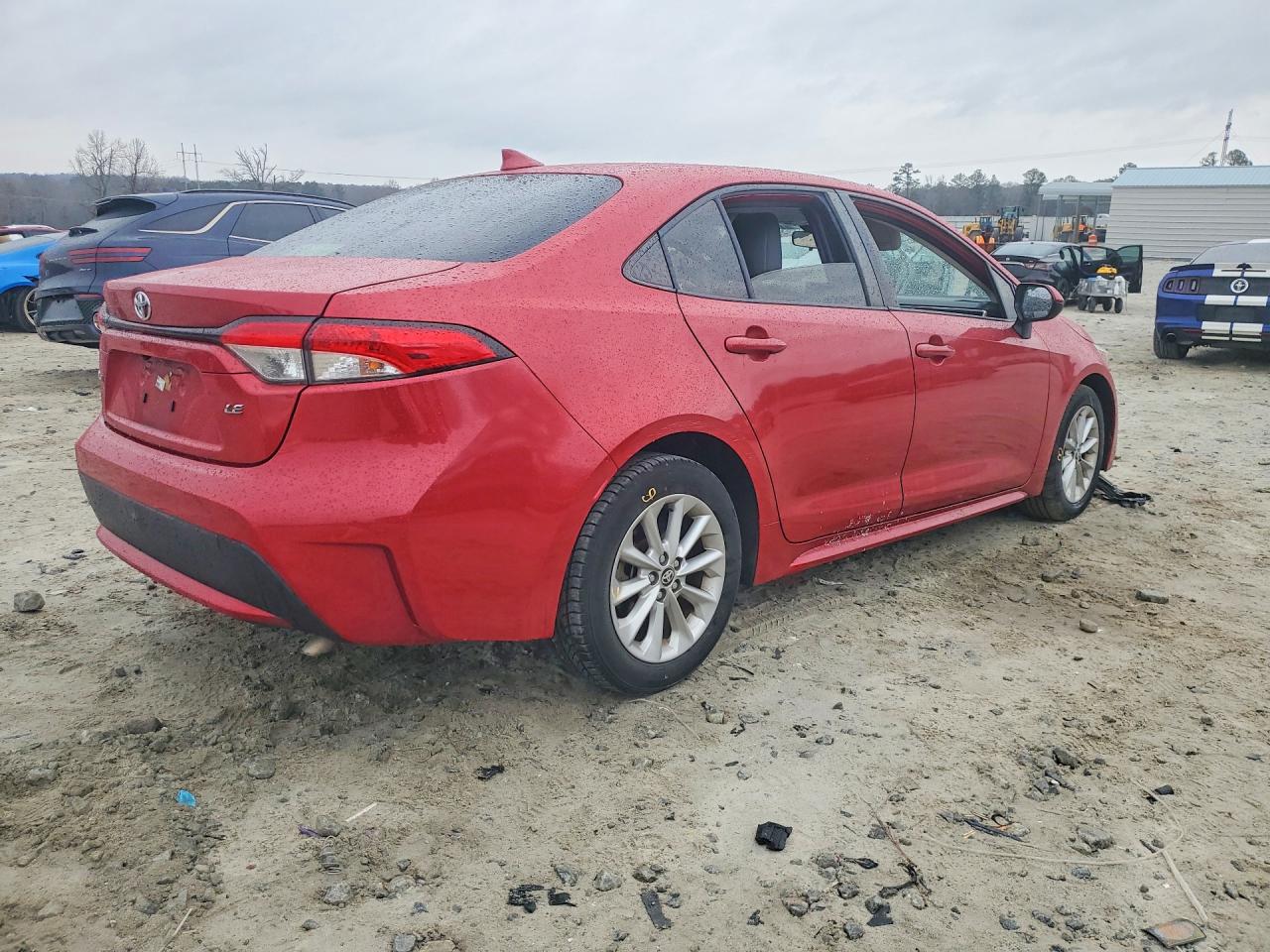 2021 TOYOTA COROLLA LE photo 7