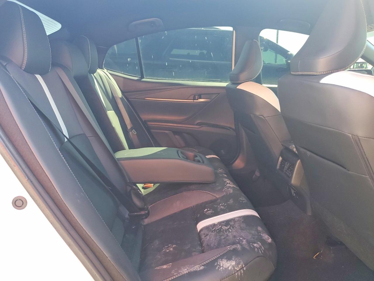 2025 TOYOTA CAMRY XSE photo 10