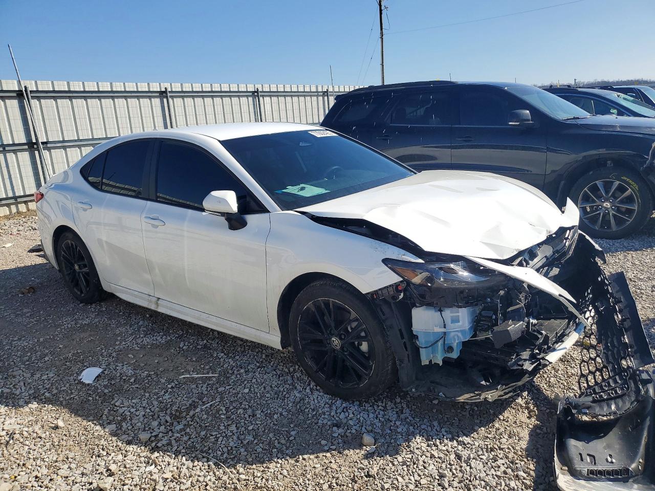 2025 TOYOTA CAMRY XSE photo 4