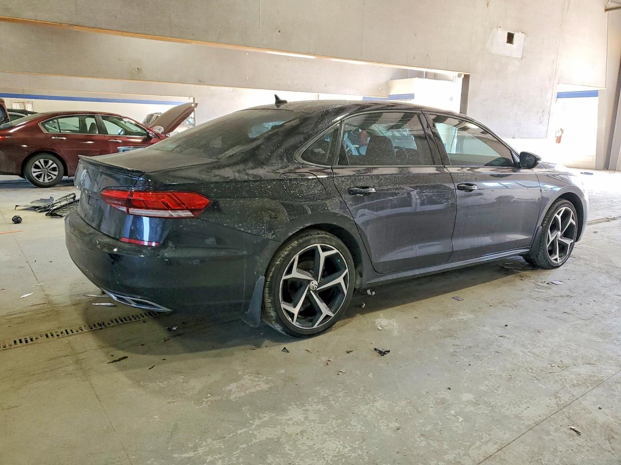 2020 VOLKSWAGEN PASSAT R-LINE photo 3
