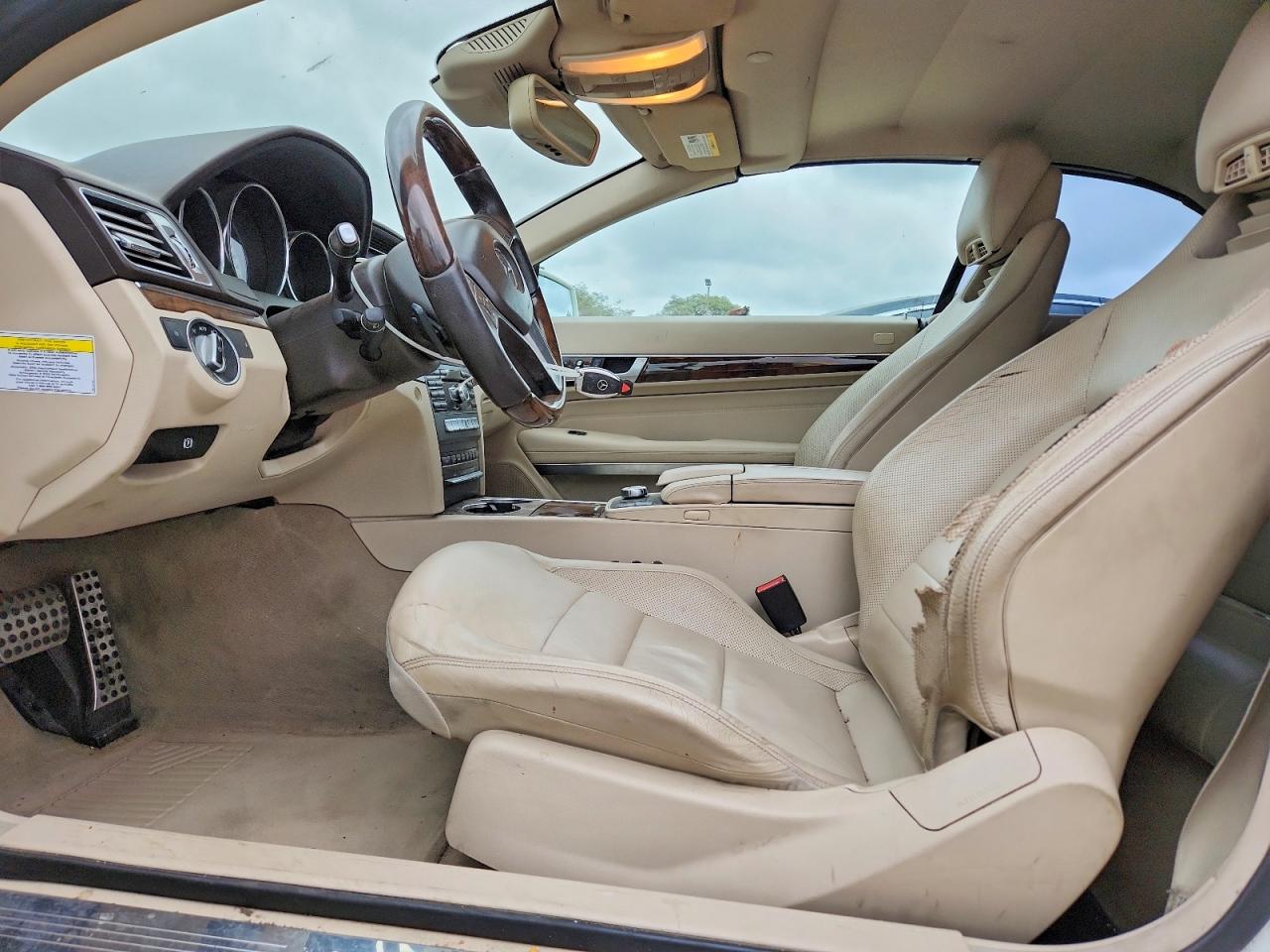 2014 MERCEDES-BENZ E 350 photo 13