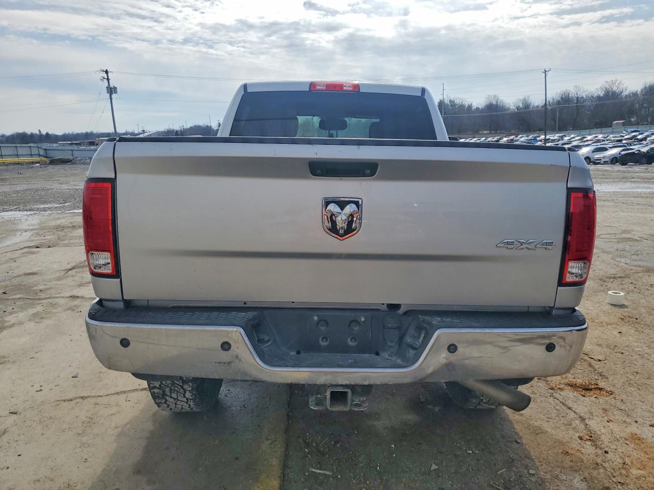 2018 RAM 2500 ST photo 16