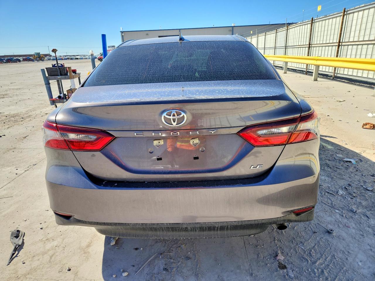 2024 TOYOTA CAMRY LE photo 16