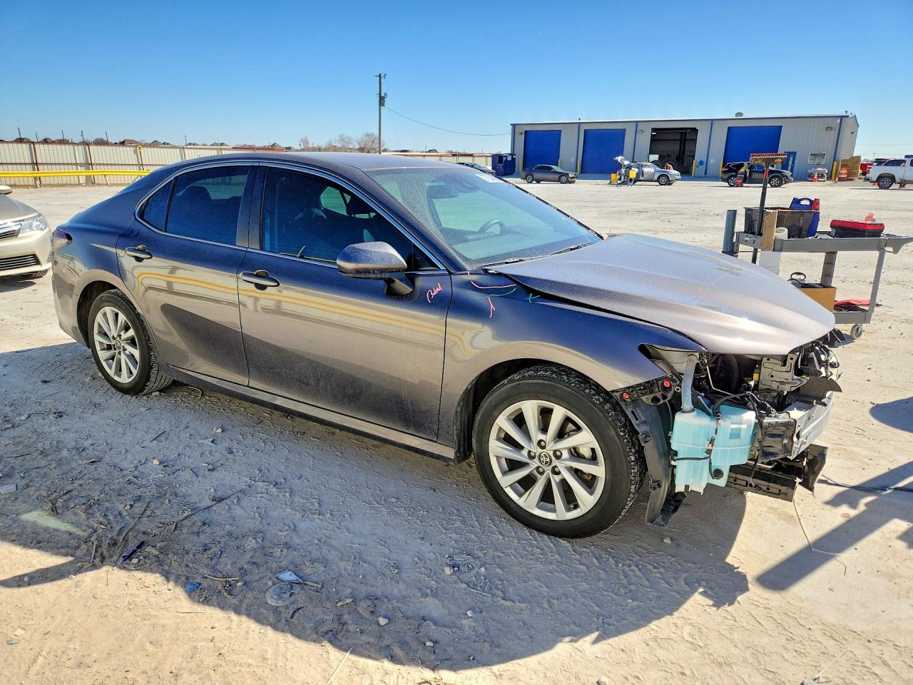 2024 TOYOTA CAMRY LE photo 10