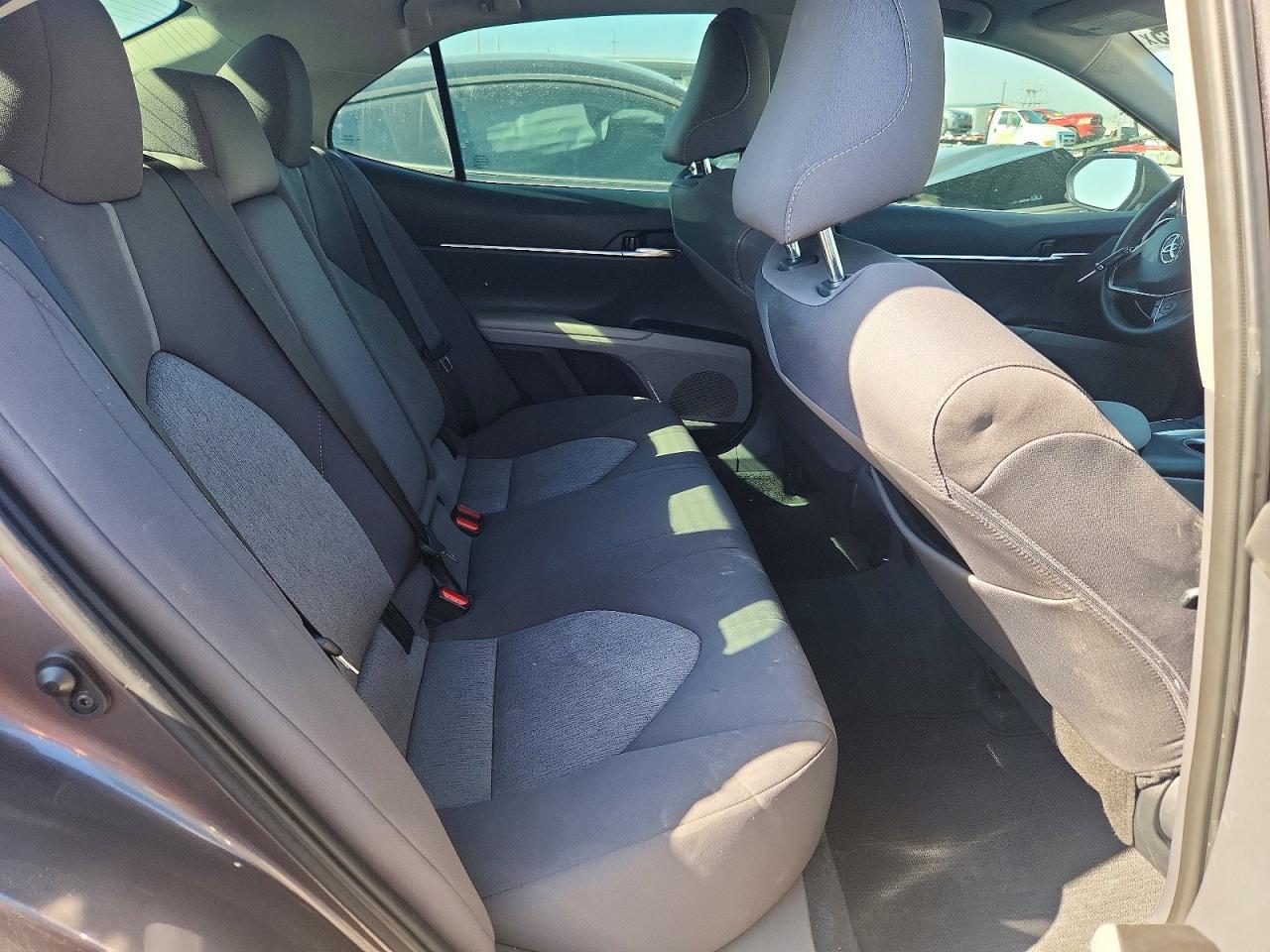 2024 TOYOTA CAMRY LE photo 28