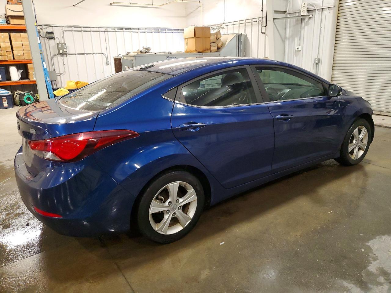 2016 HYUNDAI ELANTRA photo 5