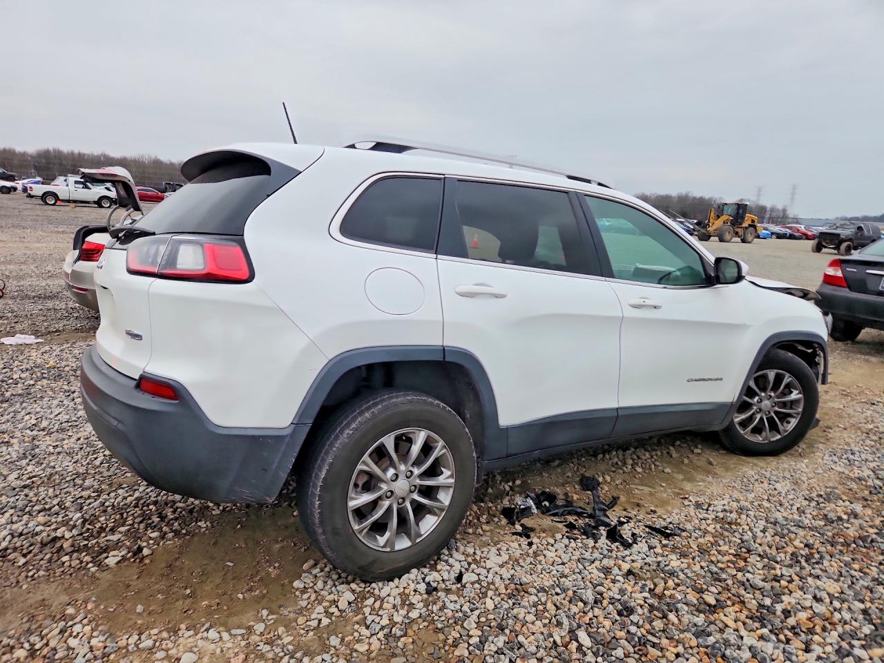 2019 JEEP CHEROKEE LATITUDE PLUS photo 5