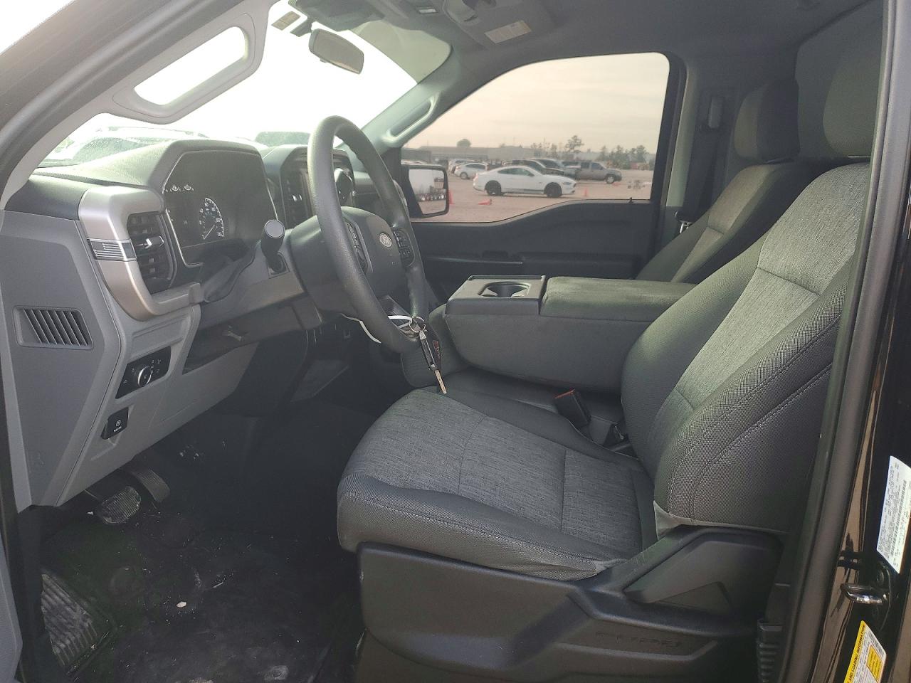 2023 FORD F150 photo 13