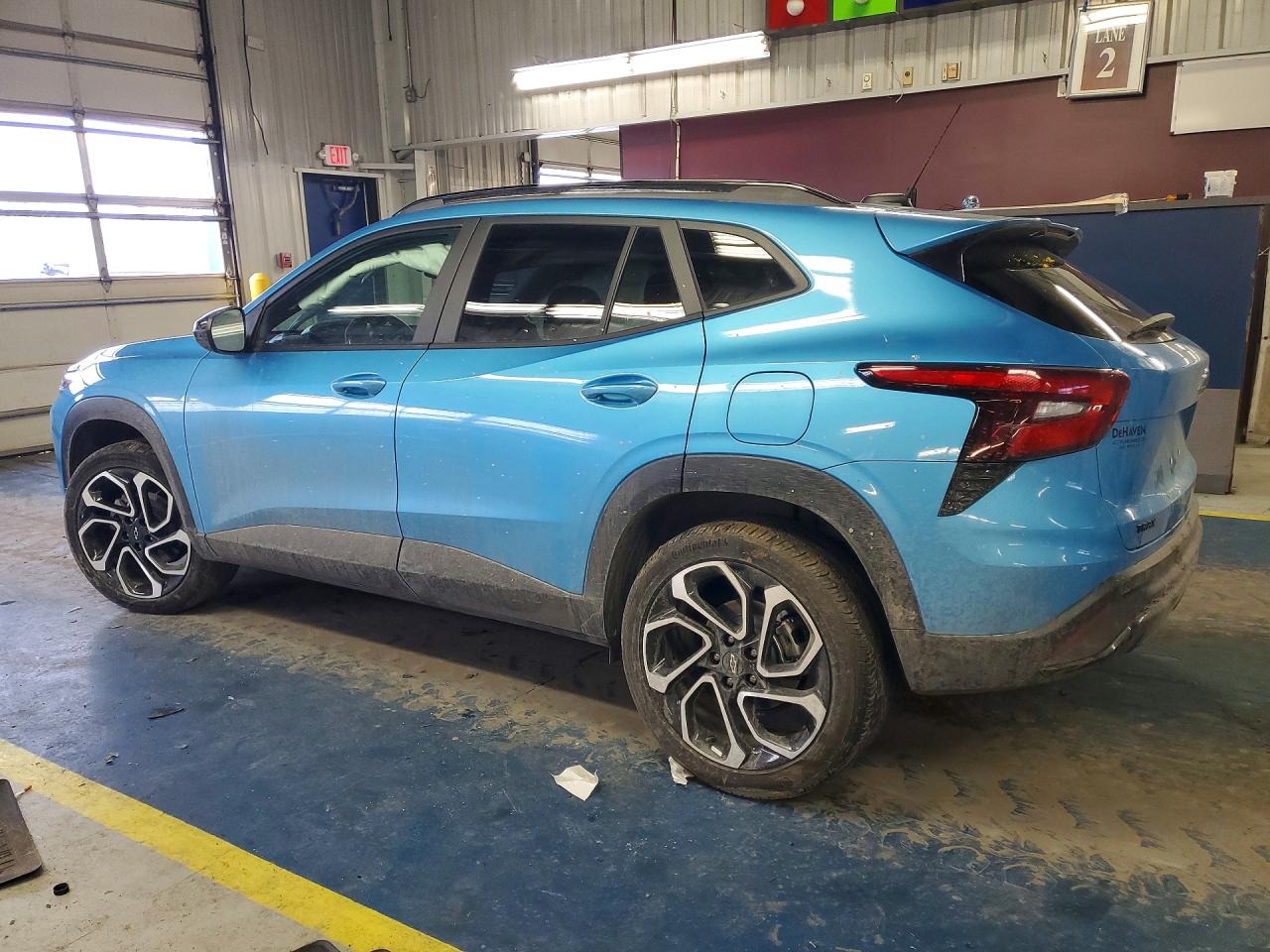 2025 CHEVROLET TRAX 2RS photo 2