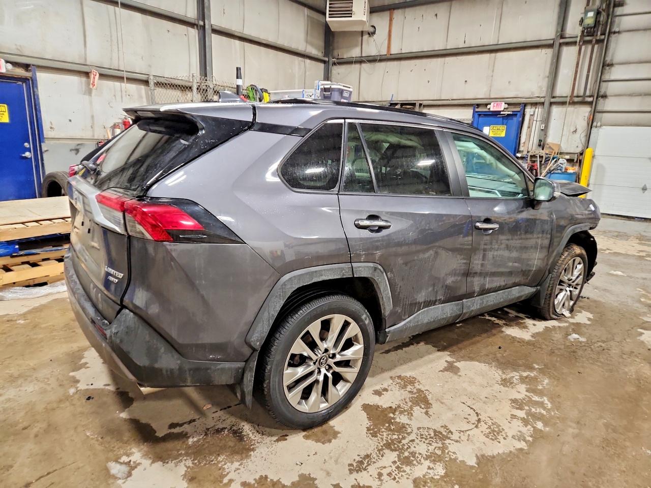 2019 TOYOTA RAV4 LIMITED photo 5