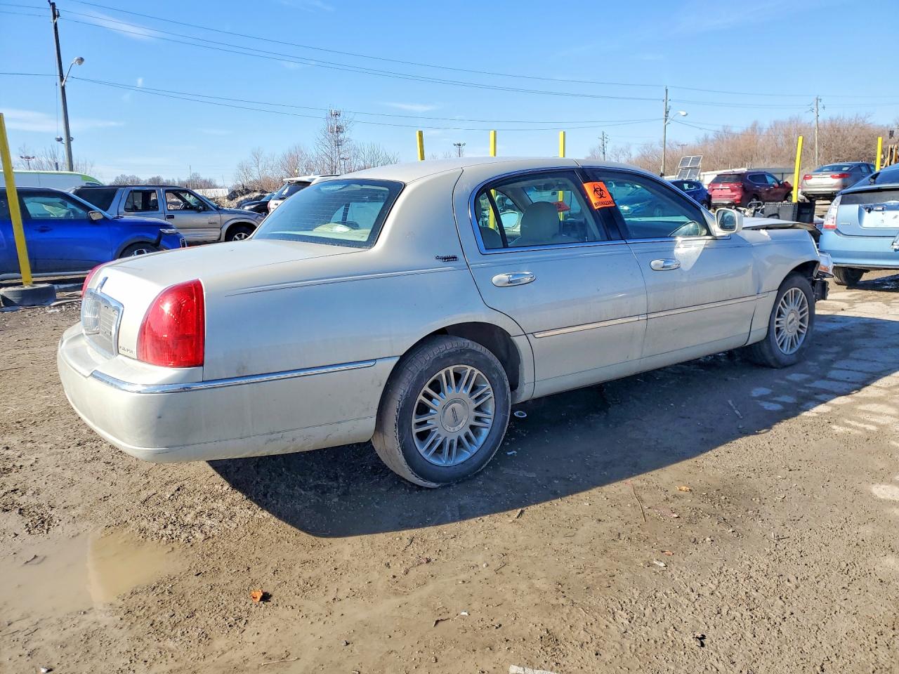 2007 LINCOLN TOWN CAR photo 5