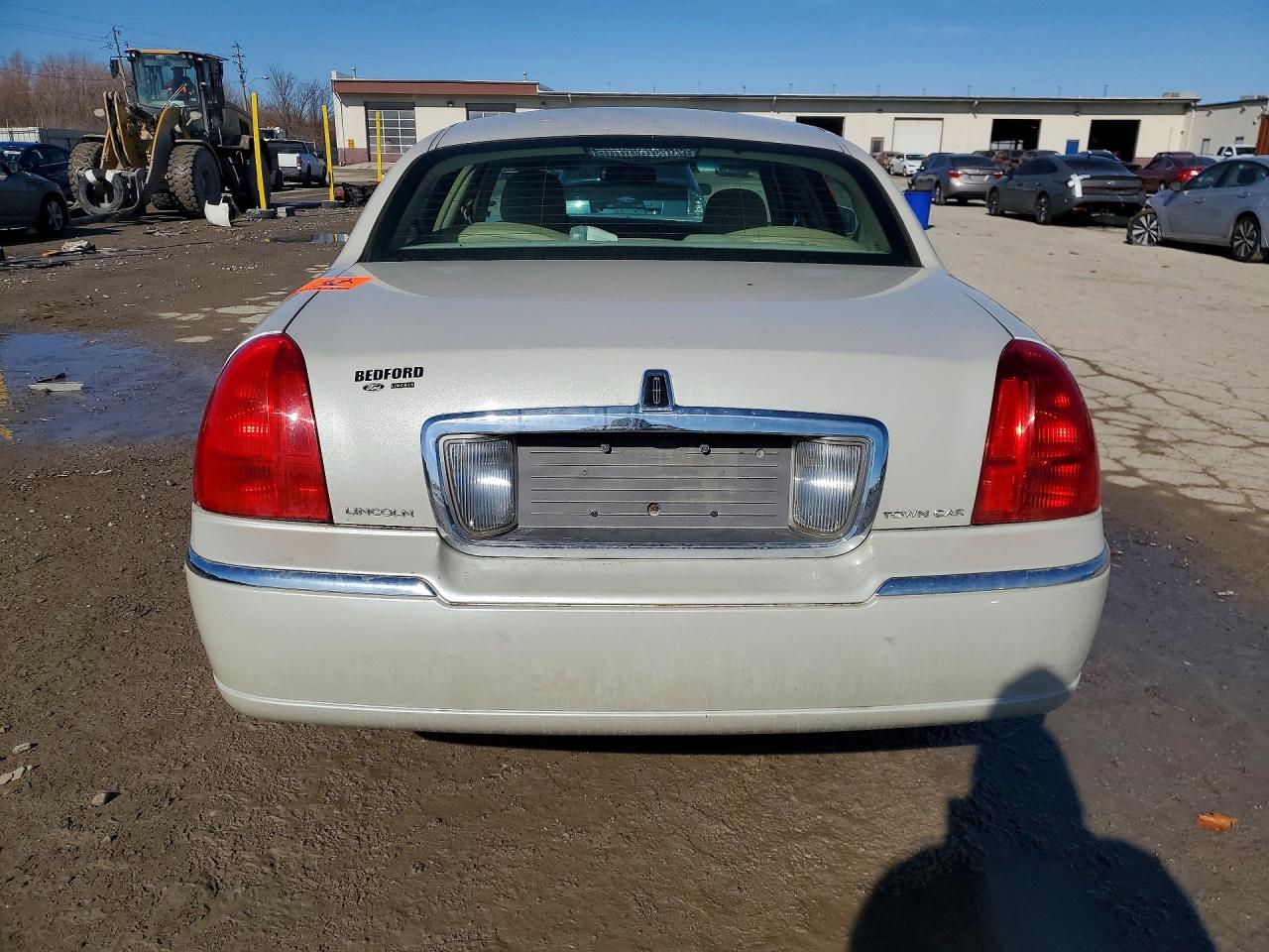 2007 LINCOLN TOWN CAR photo 11