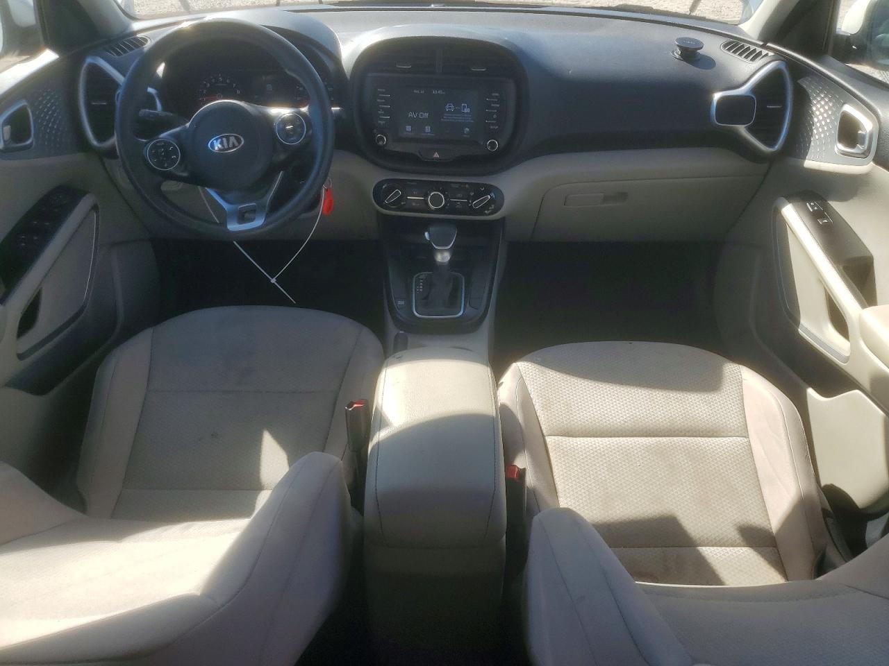 2020 KIA SOUL LX photo 22