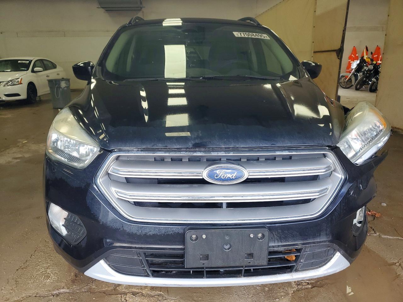 2017 FORD ESCAPE SE photo 13