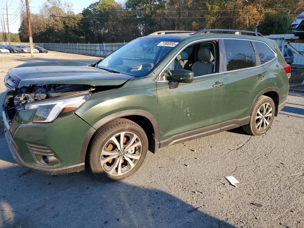2022 SUBARU FORESTER