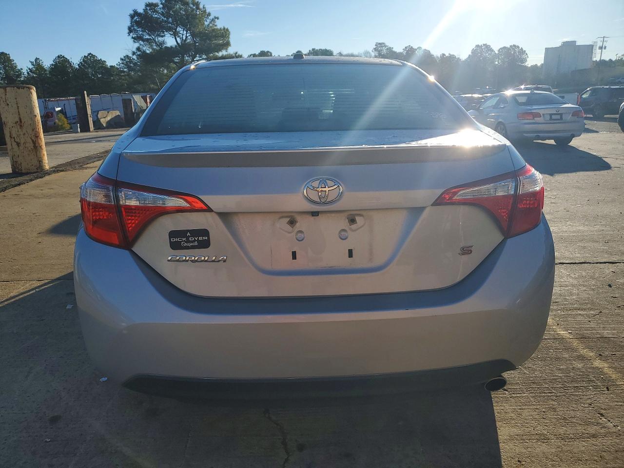 2014 TOYOTA COROLLA L photo 6