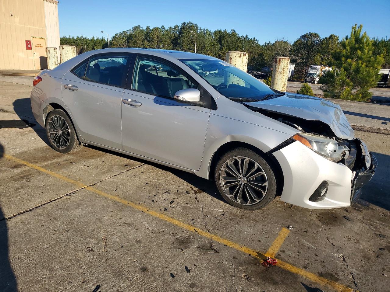 2014 TOYOTA COROLLA L photo 4