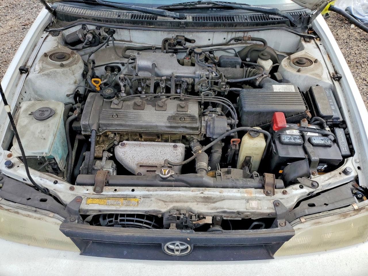 1995 TOYOTA COROLLA photo 11