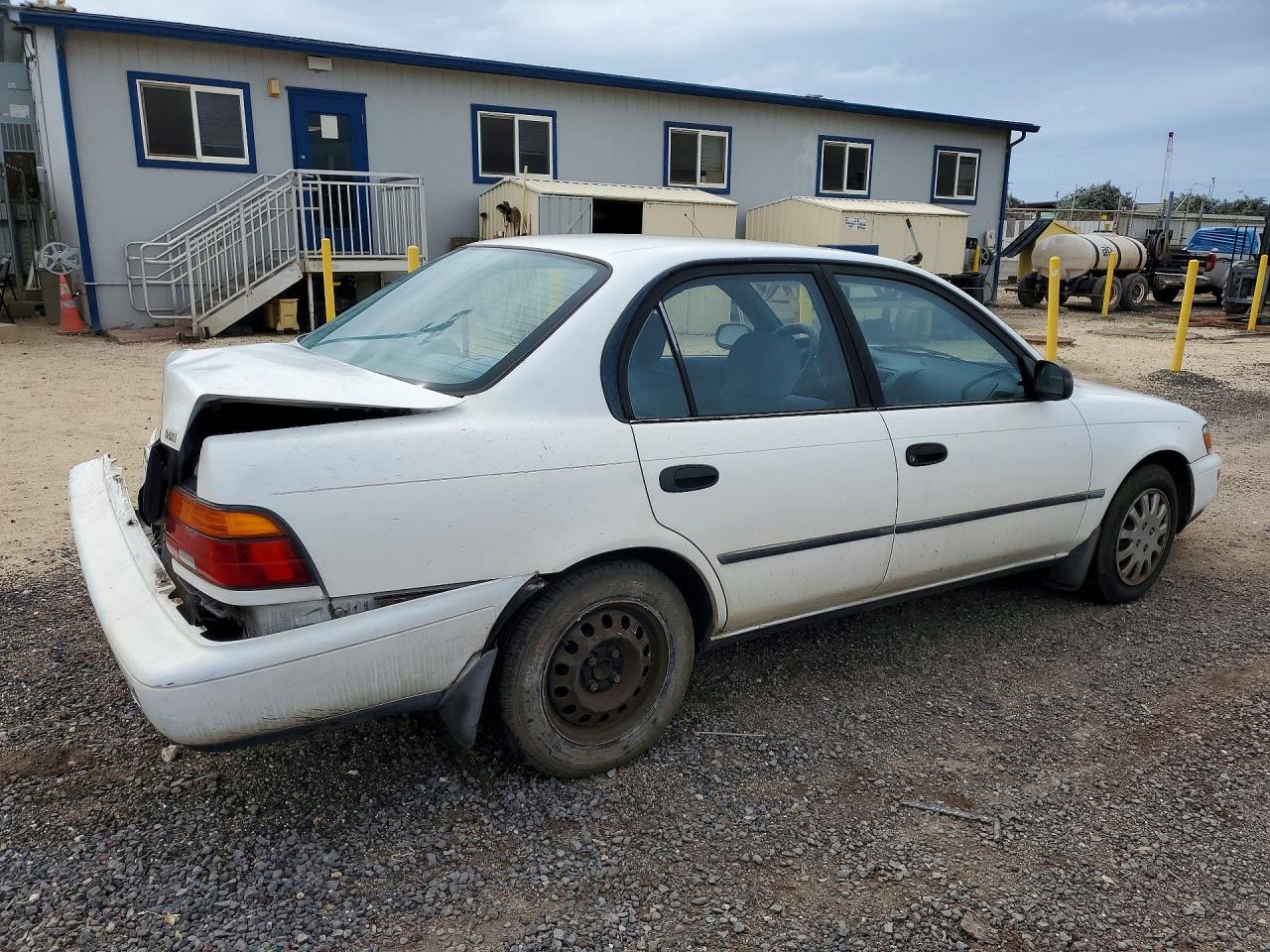 1995 TOYOTA COROLLA photo 3