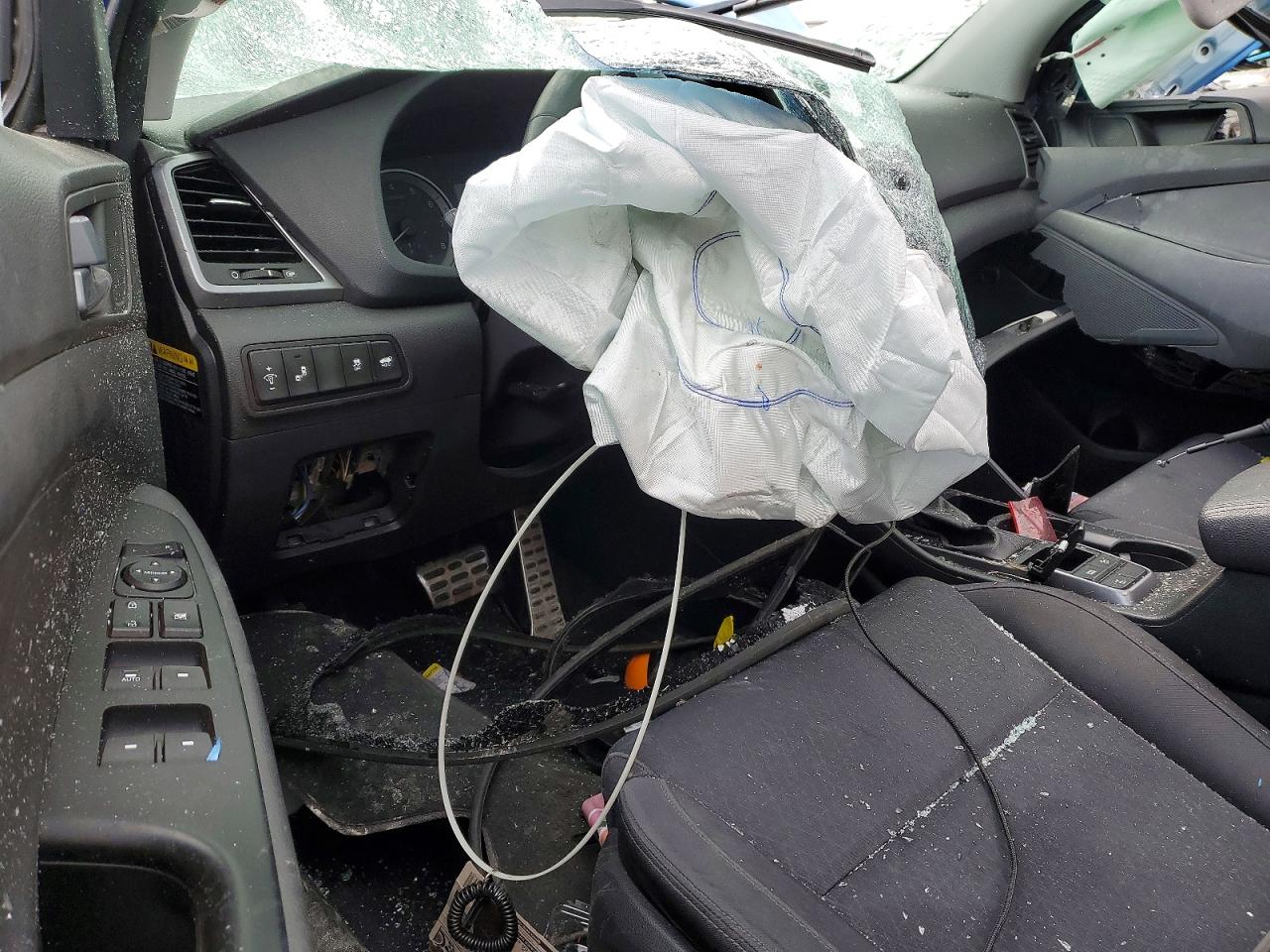 2017 HYUNDAI TUCSON LIMITED photo 8