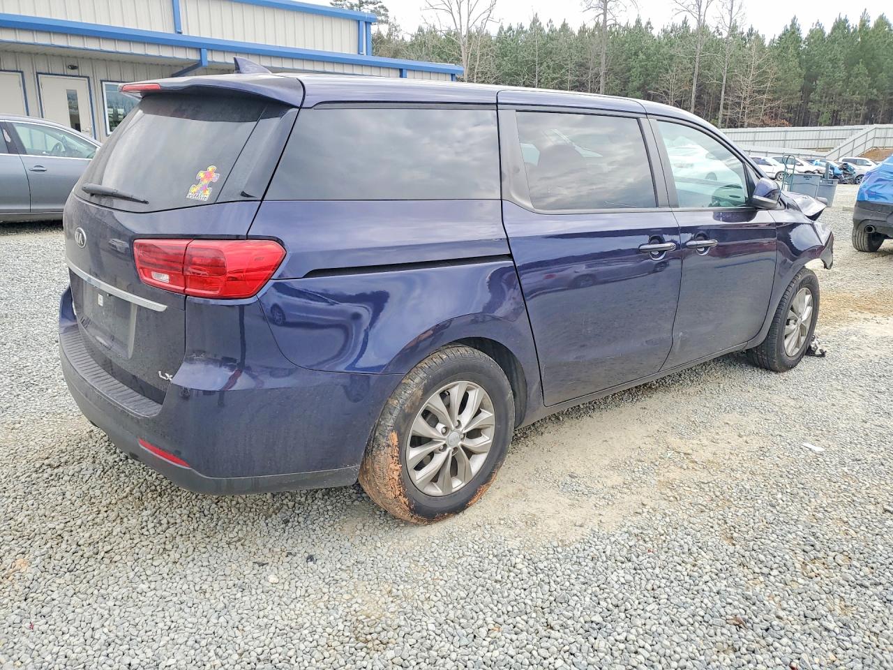 2020 KIA SEDONA LX photo 5