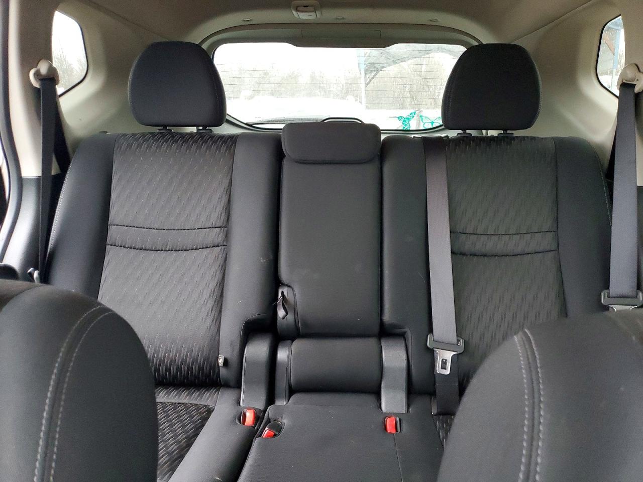 2018 NISSAN ROGUE S photo 10