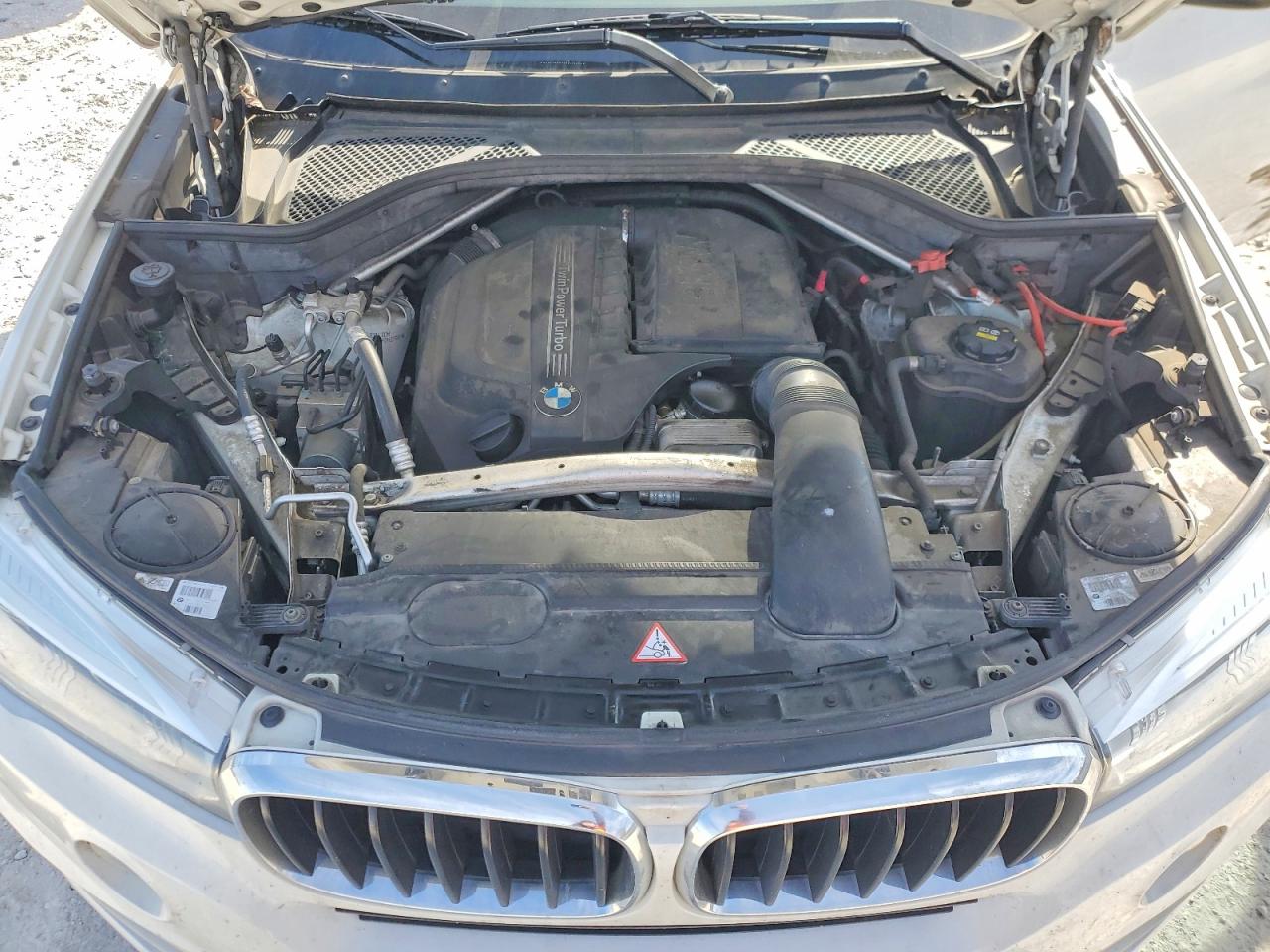 2015 BMW X5 SDRIVE35I photo 23