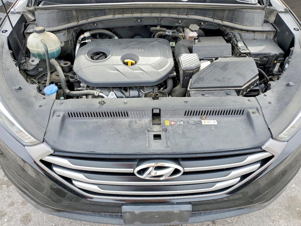 2017 HYUNDAI TUCSON SE photo 12