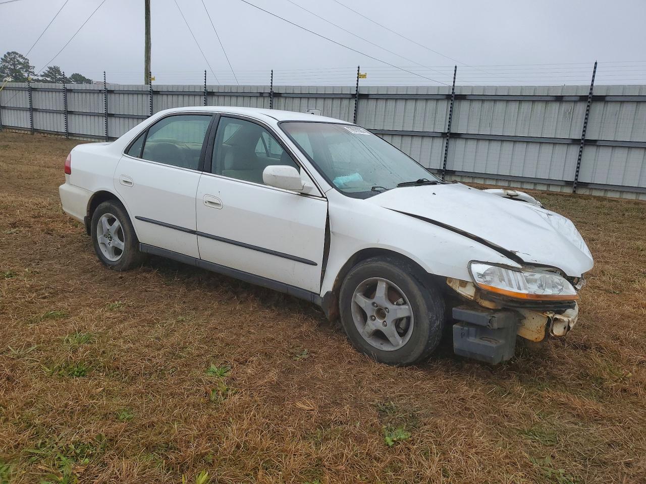 1999 HONDA ACCORD LX photo 4
