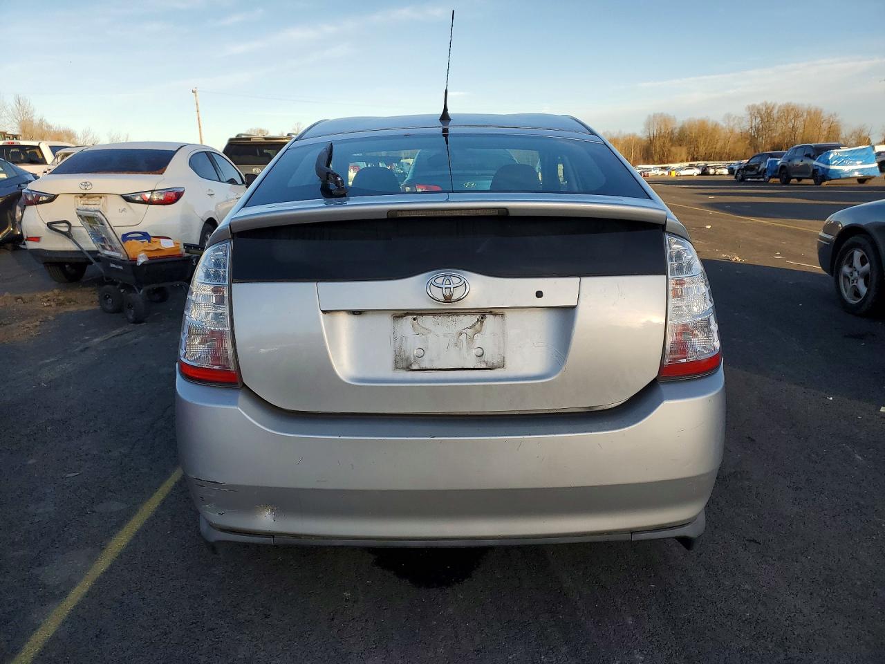 2007 TOYOTA PRIUS TOURING photo 6