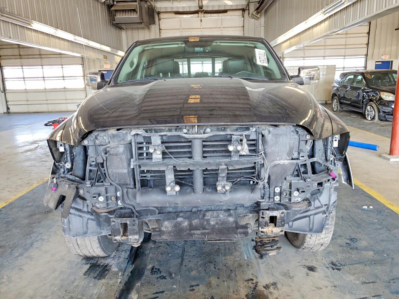 2016 RAM 1500 LARAMIE photo 9