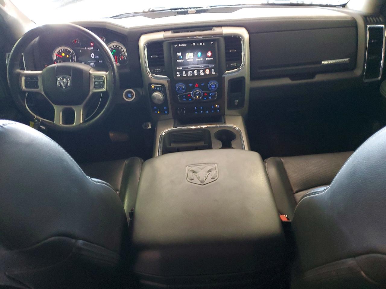 2016 RAM 1500 LARAMIE photo 15