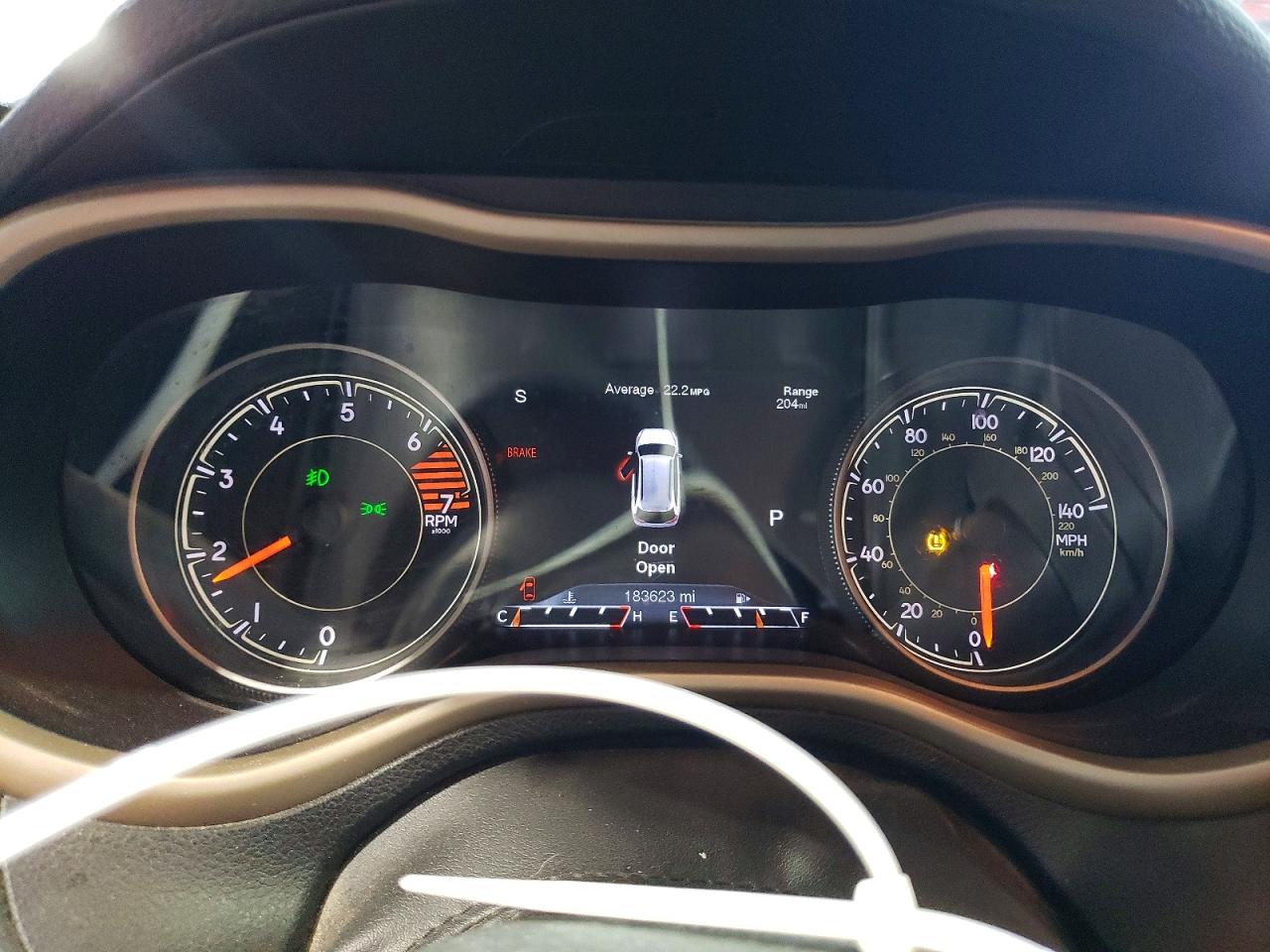 2018 JEEP CHEROKEE LIMITED photo 17