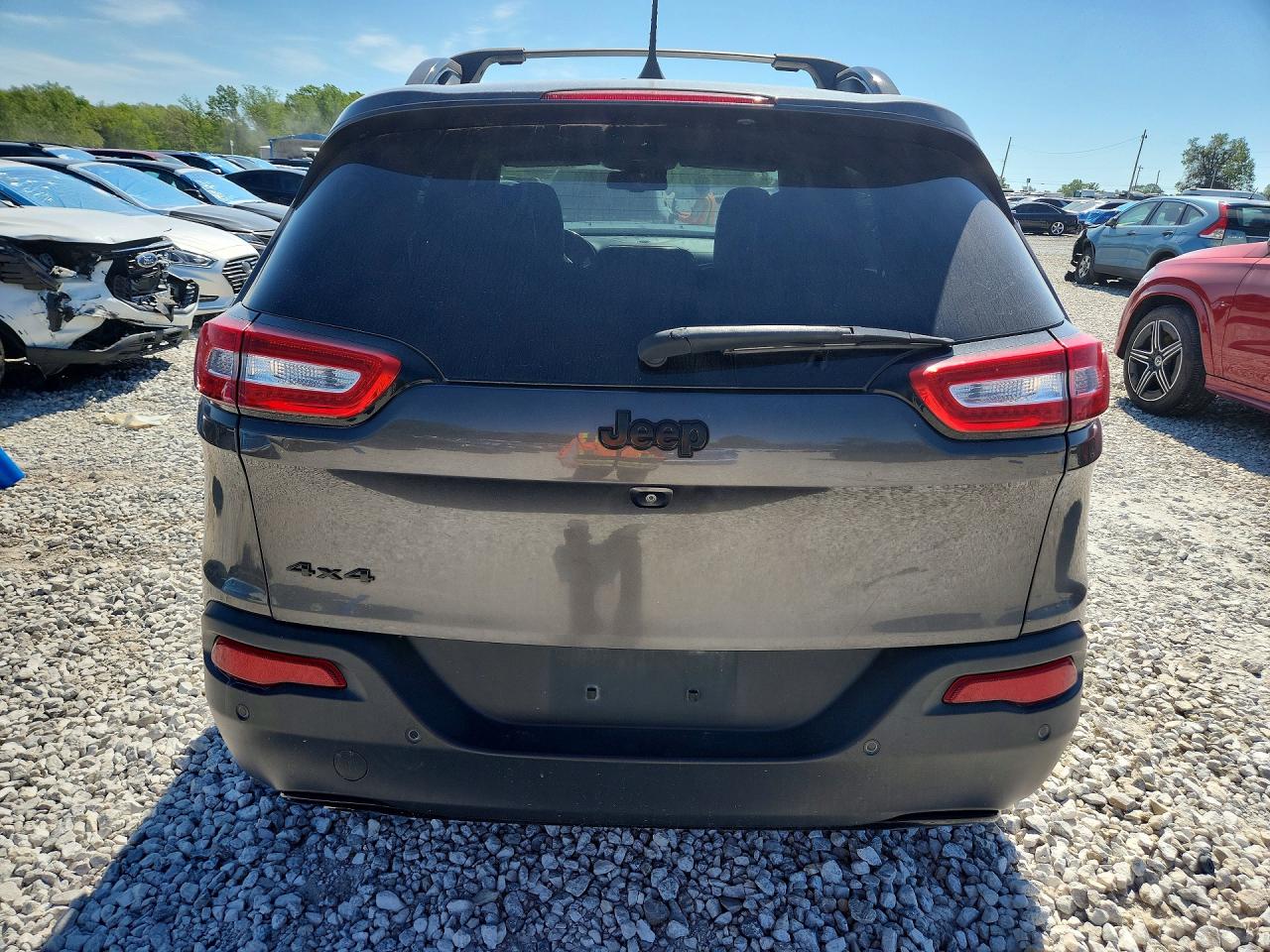 2018 JEEP CHEROKEE LIMITED photo 11